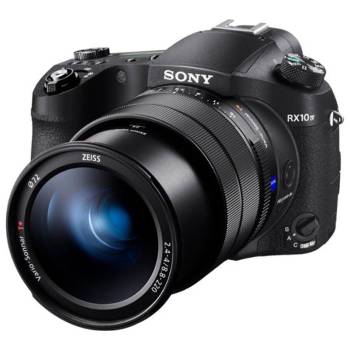 Sony RX10 Mark IV Dijital Fotoğraf Makinesi 